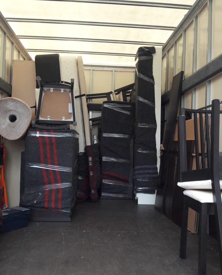 Desmontaje profesional de mobiliario 