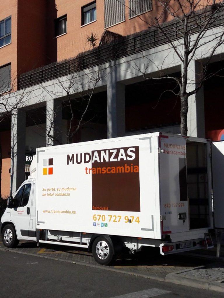Vehículos adaptados para mudanzas 